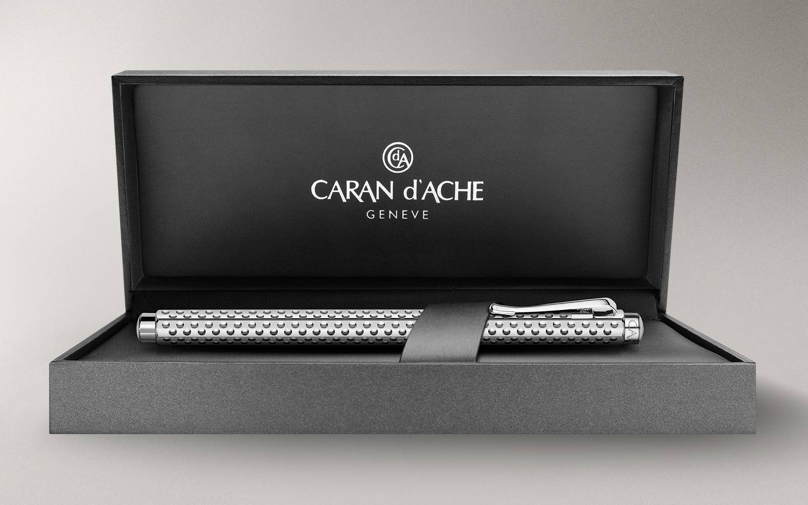 CARAN D'ACHE Roller Ecridor Golf 838.516 Palladium